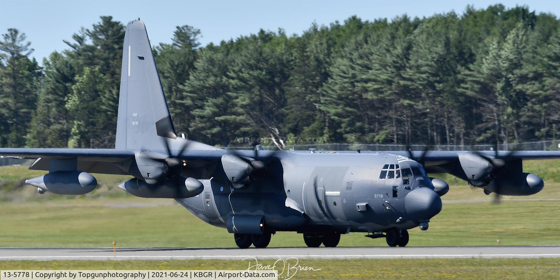 13-5778, 2015 Lockheed Martin MC-130J Commando II C/N 382-5778, MAGNA41 / 67th AS