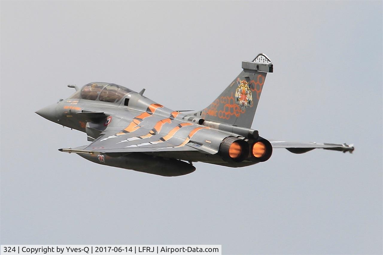 324, Dassault Rafale B C/N 324a, Dassault Rafale B, Climbing from rwy 26, Landivisiau Naval Air Base (LFRJ) Tiger Meet 2017