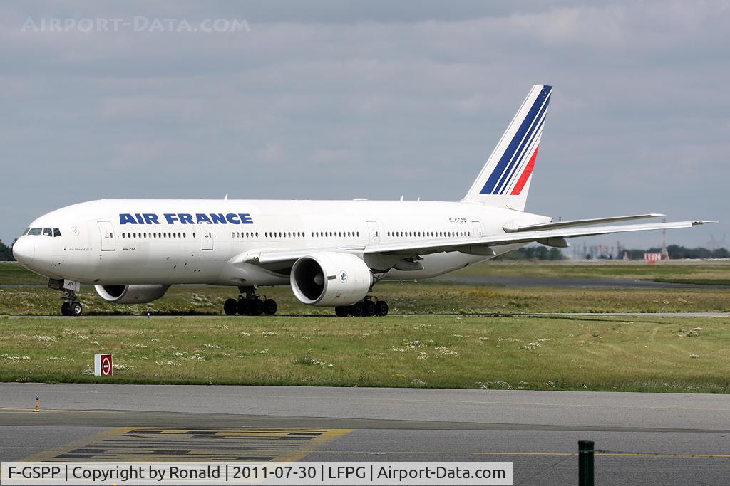 F-GSPP, 2001 Boeing 777-228/ER C/N 30615, at cdg