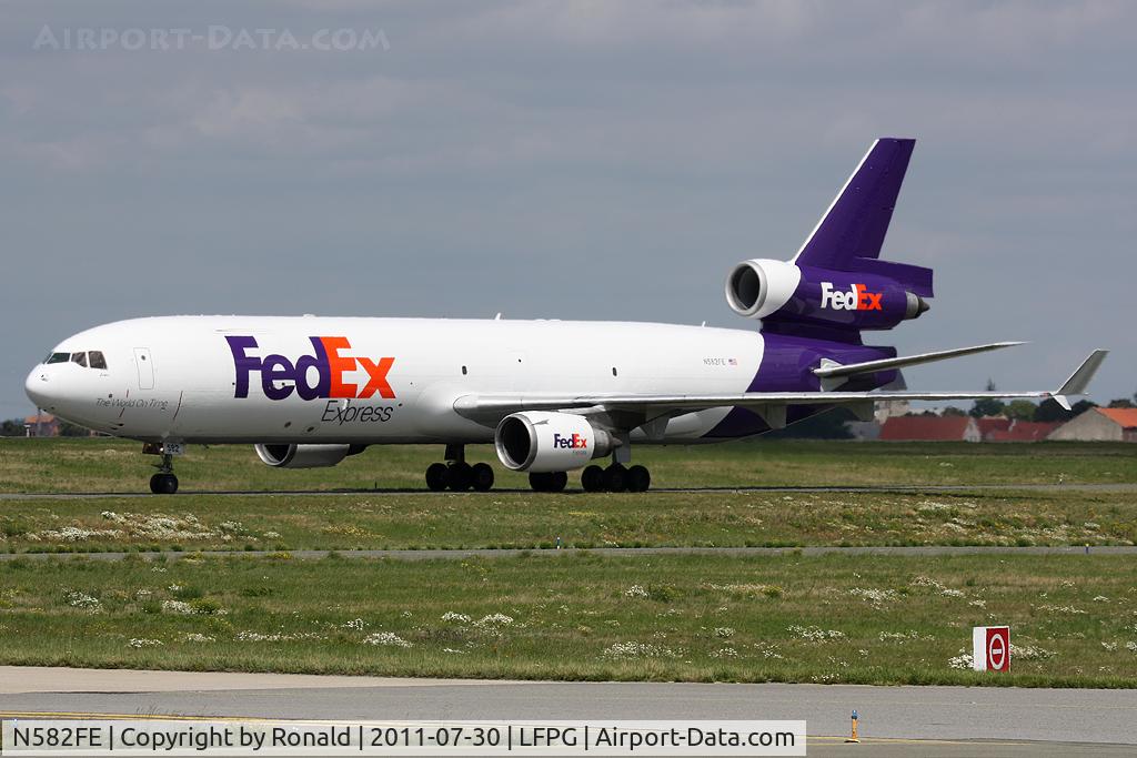 N582FE, 1991 McDonnell Douglas MD-11F C/N 48420, at cdg