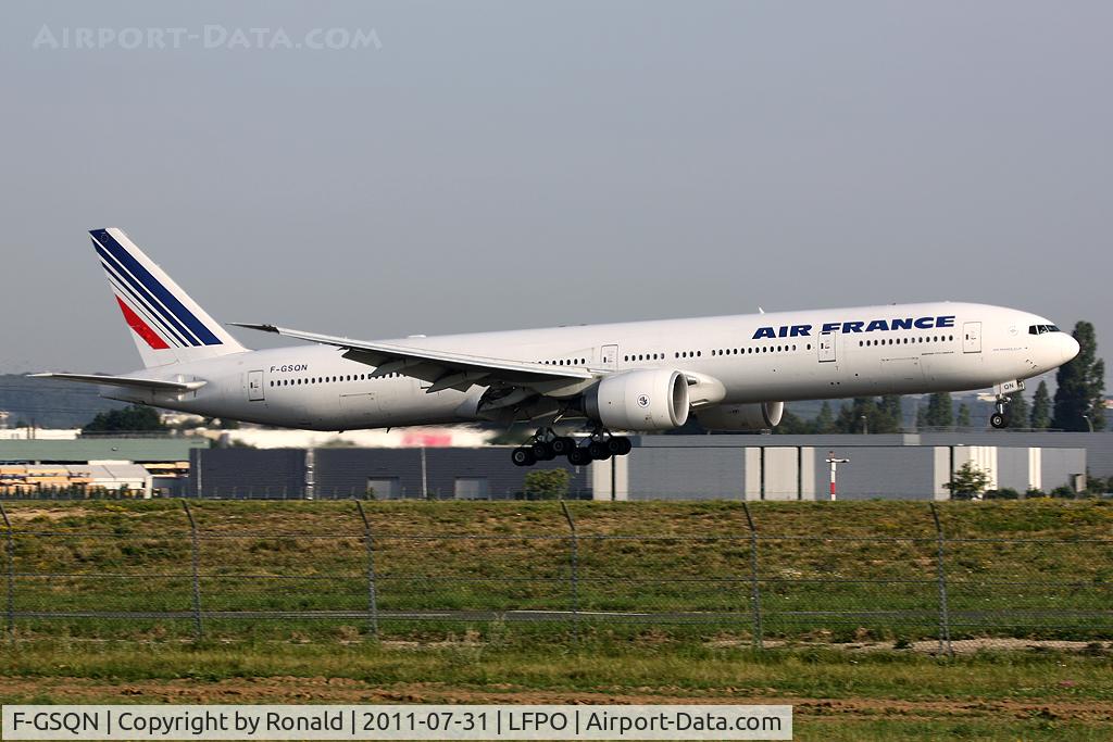 F-GSQN, 2006 Boeing 777-328/ER C/N 32960, at orly