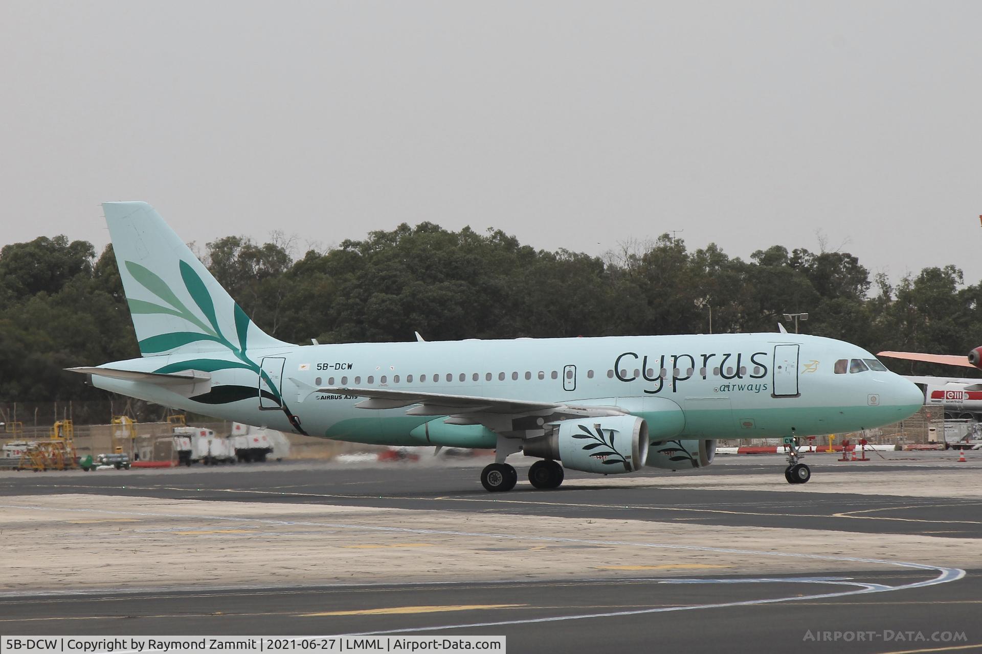 5B-DCW, 1999 Airbus A319-114 C/N 1129, A319 5B-DCW Cyprus Airways
