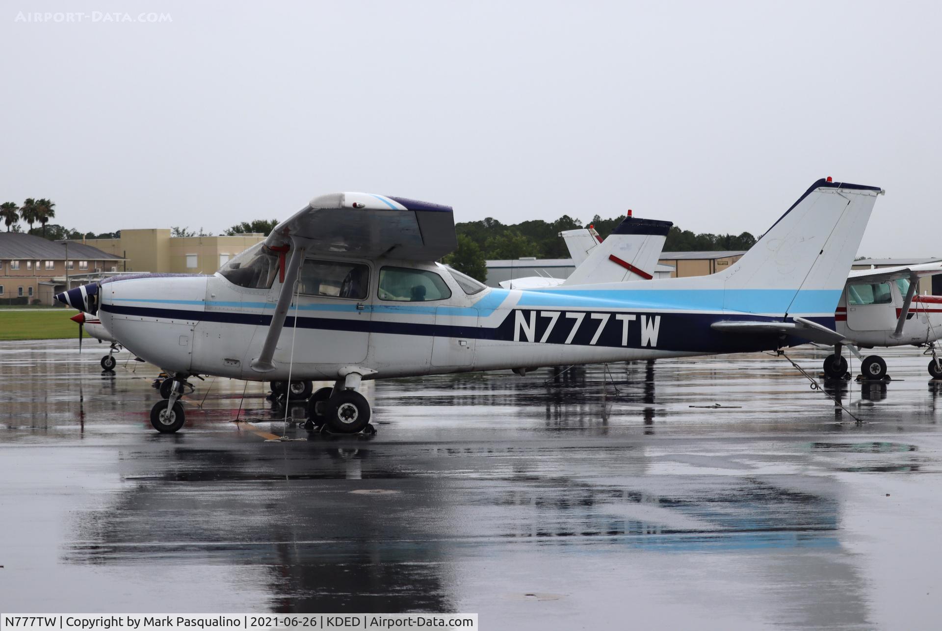 N777TW, 1977 Cessna R172K Hawk XP C/N R1722585, Cessna R172K