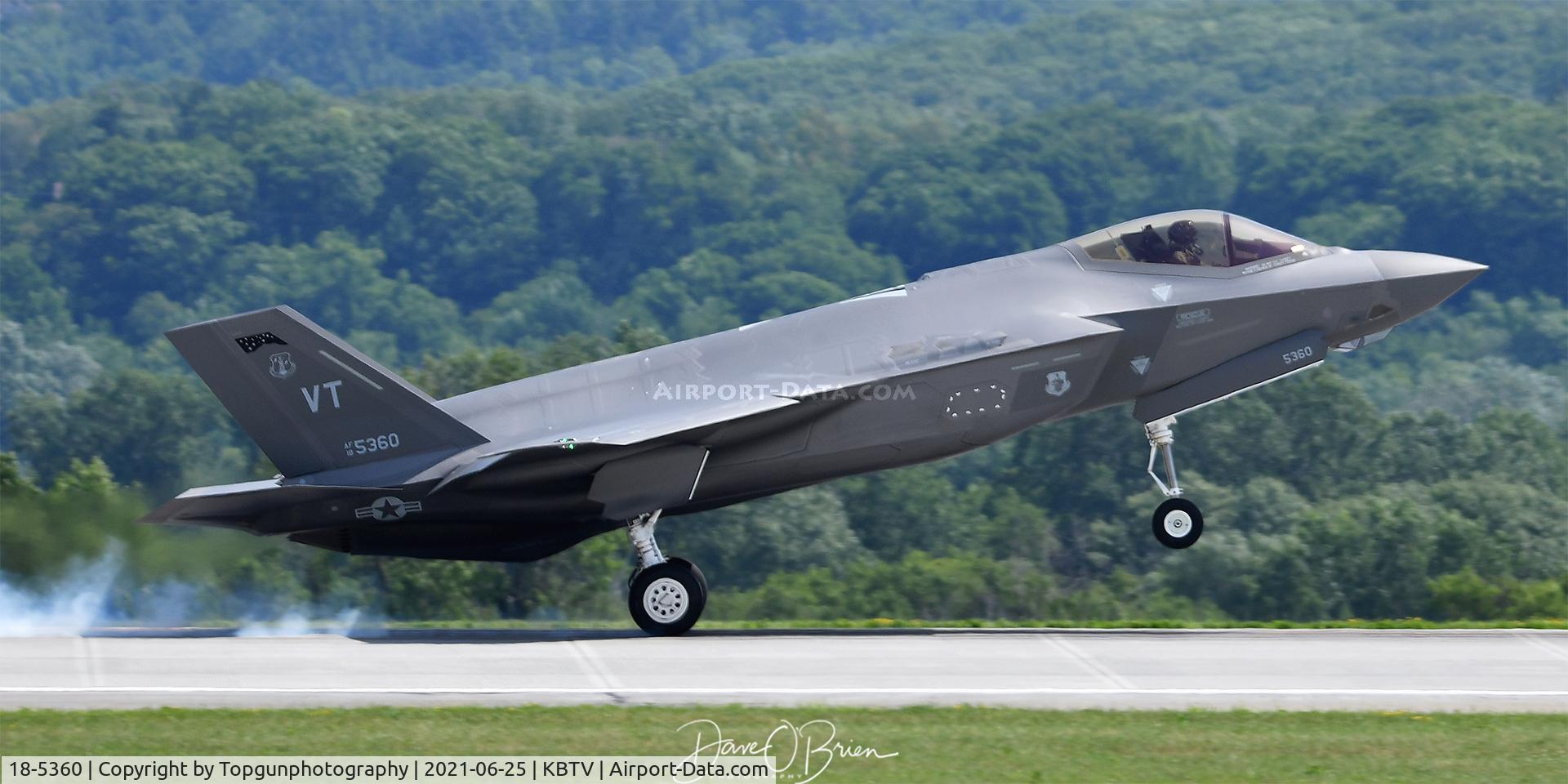 18-5360, Lockheed Martin F-35A Lightning II C/N AF-251, SNIPER13 touches down at Burlington