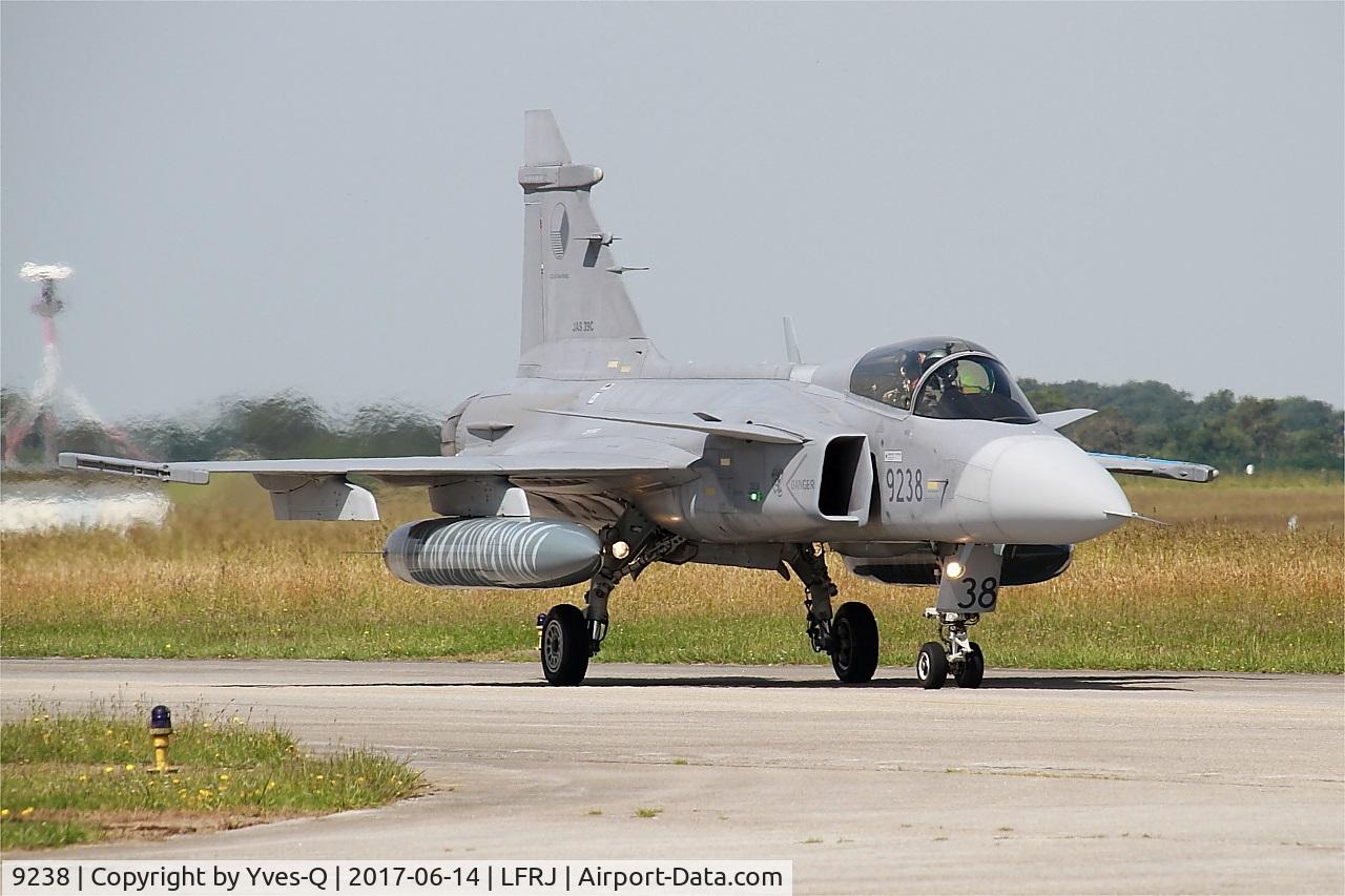 9238, Saab JAS-39C Gripen C/N 39238, Saab JAS-39C Gripen, Taxiing to flight line, Landivisiau Naval Air Base (LFRJ) Tiger Meet 2017