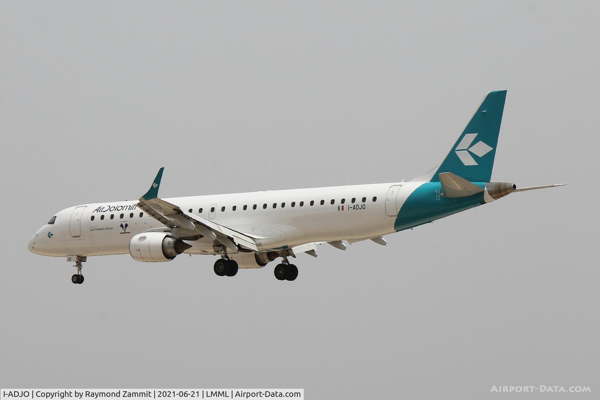 I-ADJO, 2009 Embraer 195LR (ERJ-190-200LR) C/N 19000280, Embraer 195LR I-ADJO Air Dolomiti