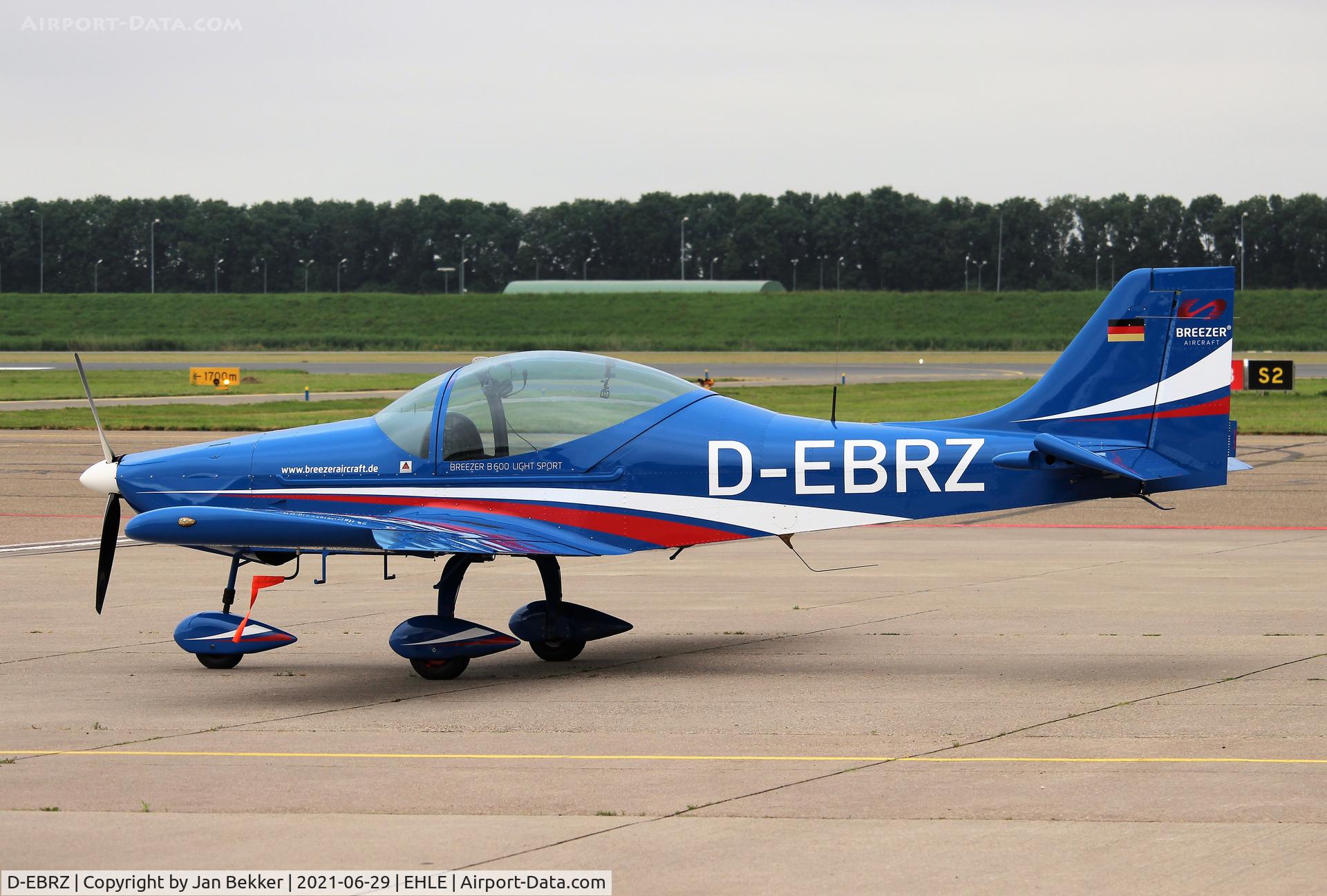 D-EBRZ, Breezer B600 Light Sport C/N LSA041, Lelystad Airport