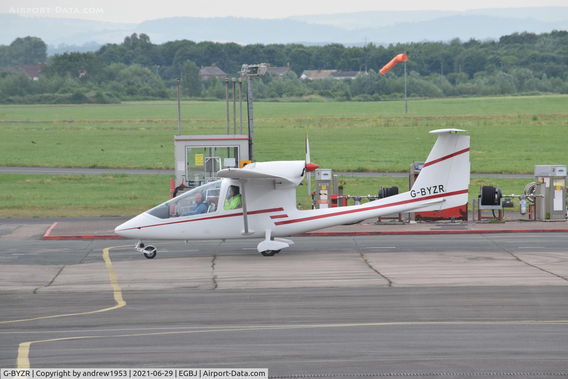 G-BYZR, 1996 Iniziative Industriali Italiane Sky Arrow 650TC C/N C001, G-BYZR at Gloucestershire Airport.
