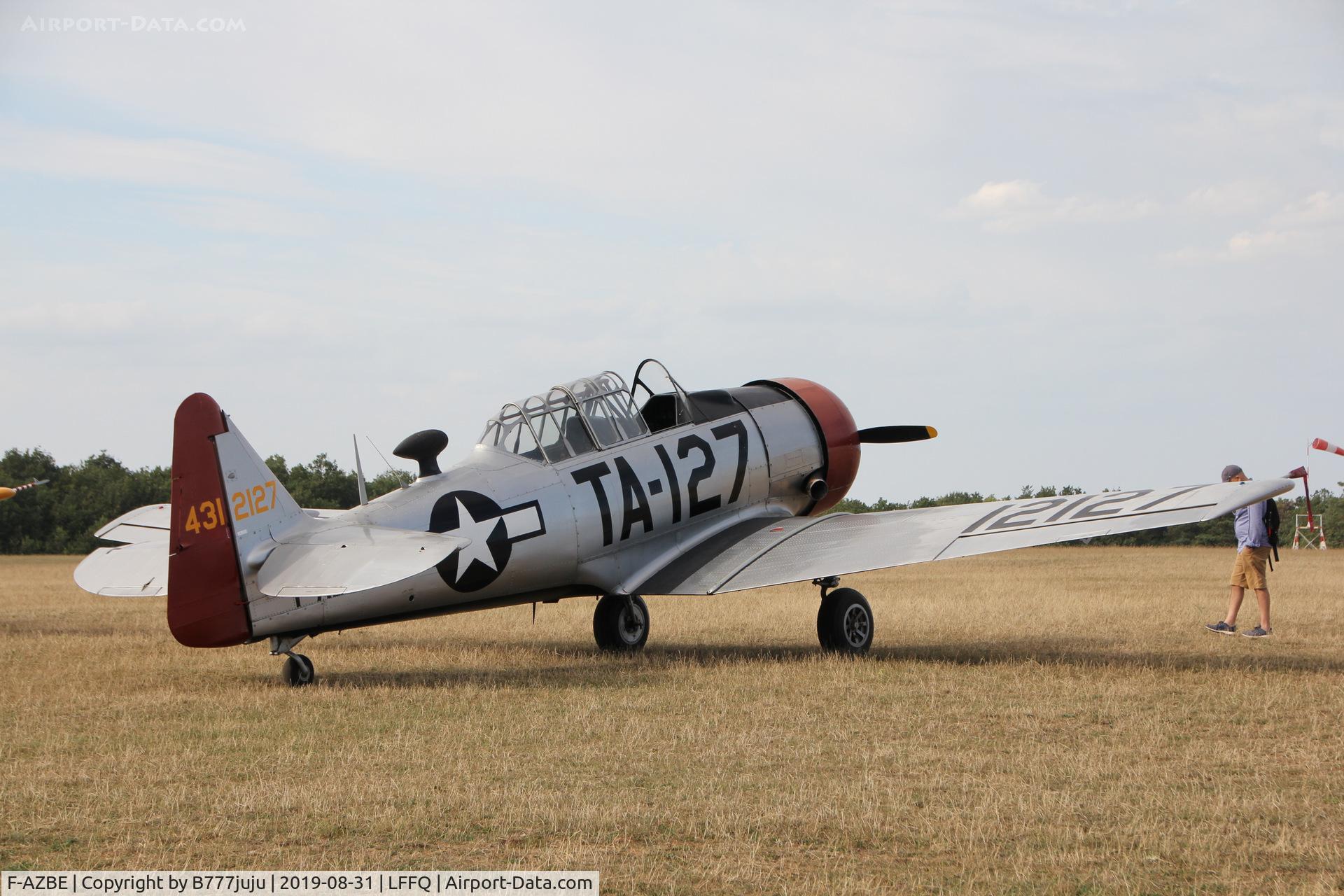 F-AZBE, North American AT-6C Harvard IIA C/N 88-12127, Stearman Fly-in 2019