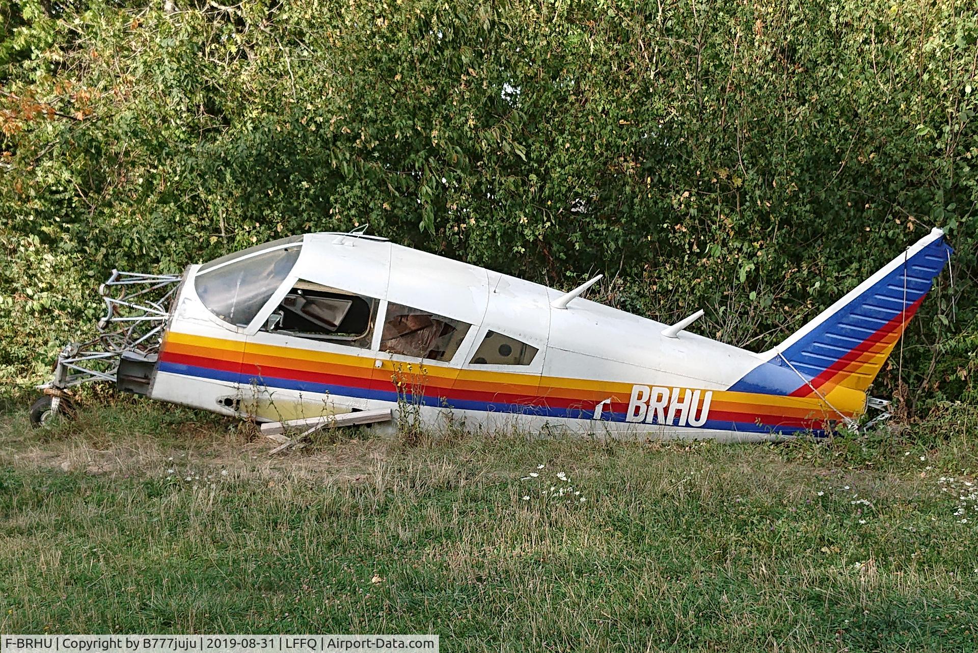 F-BRHU, Piper PA-28R-180 Cherokee Arrow C/N 28R30721, Stearman Fly-in 2019