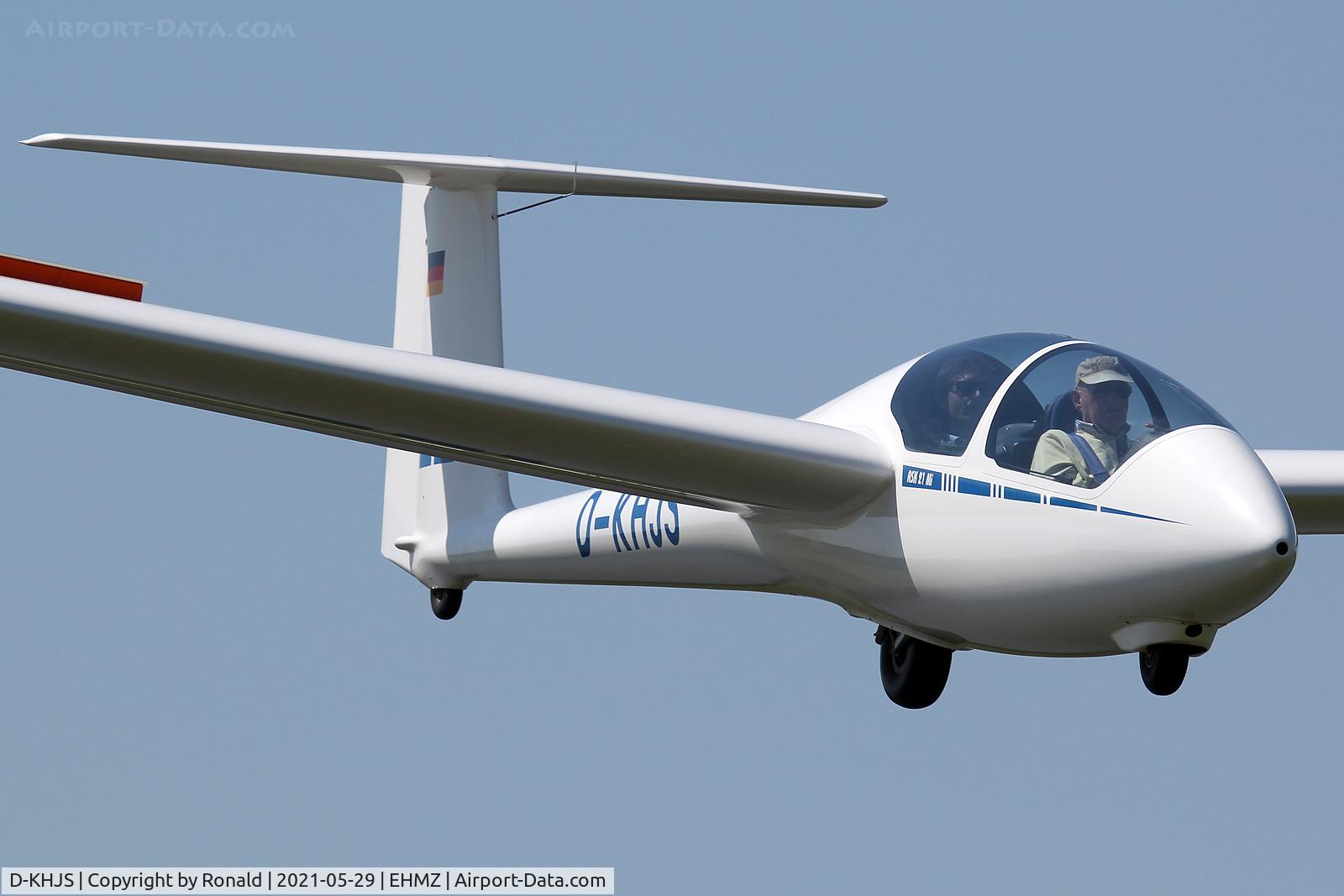 D-KHJS, 2006 Schleicher ASK-21 C/N 21806, at ehmz