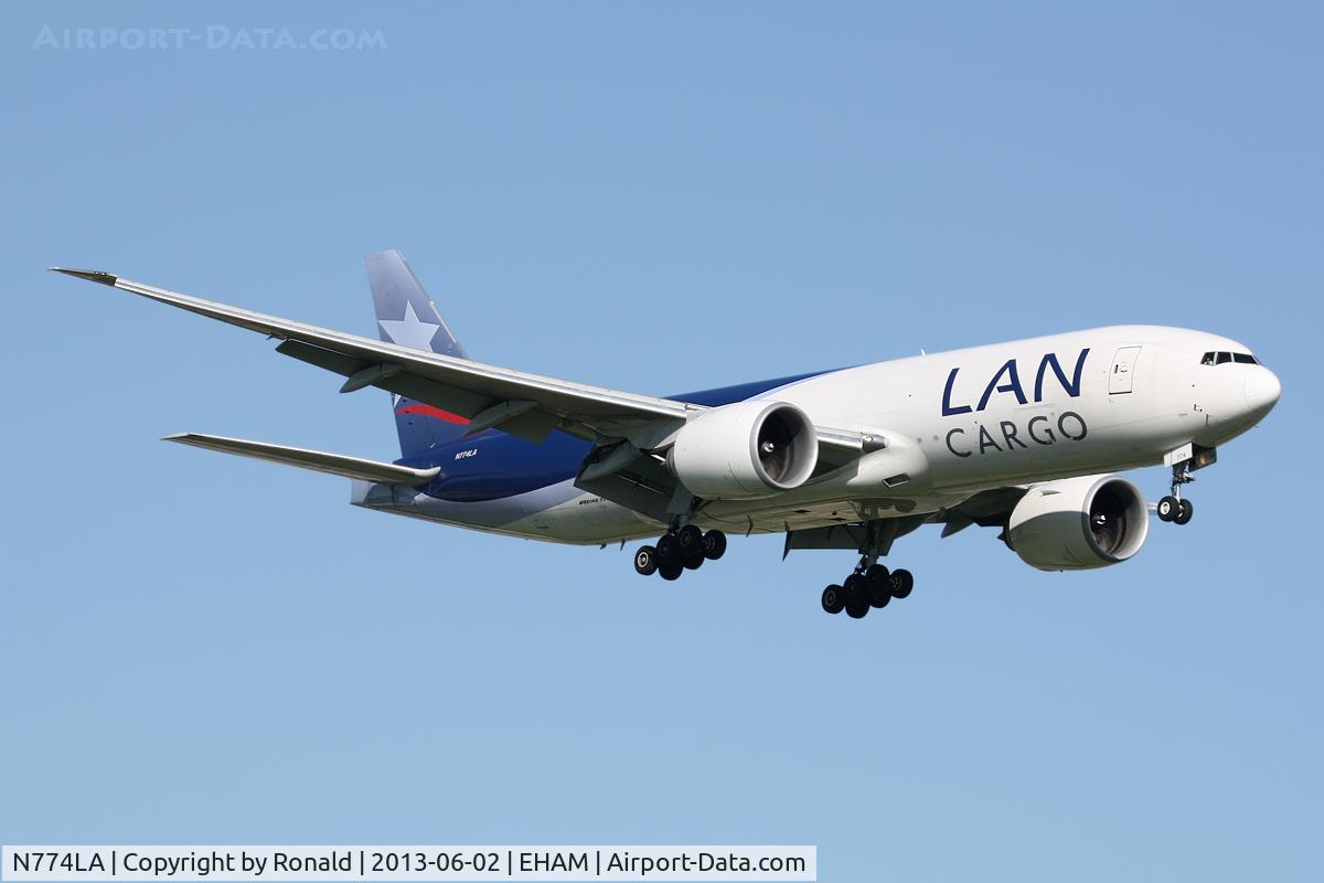 N774LA, 2009 Boeing 777-F6N C/N 37710, at spl