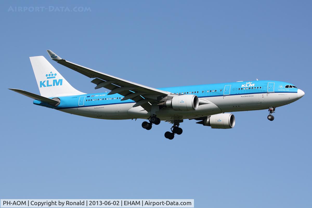 PH-AOM, 2010 Airbus A330-203 C/N 1161, at spl