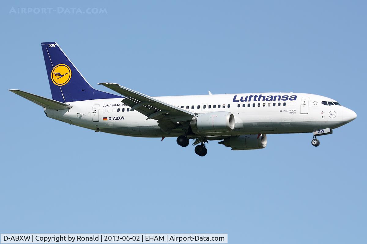D-ABXW, 1989 Boeing 737-330 C/N 24561, at spl
