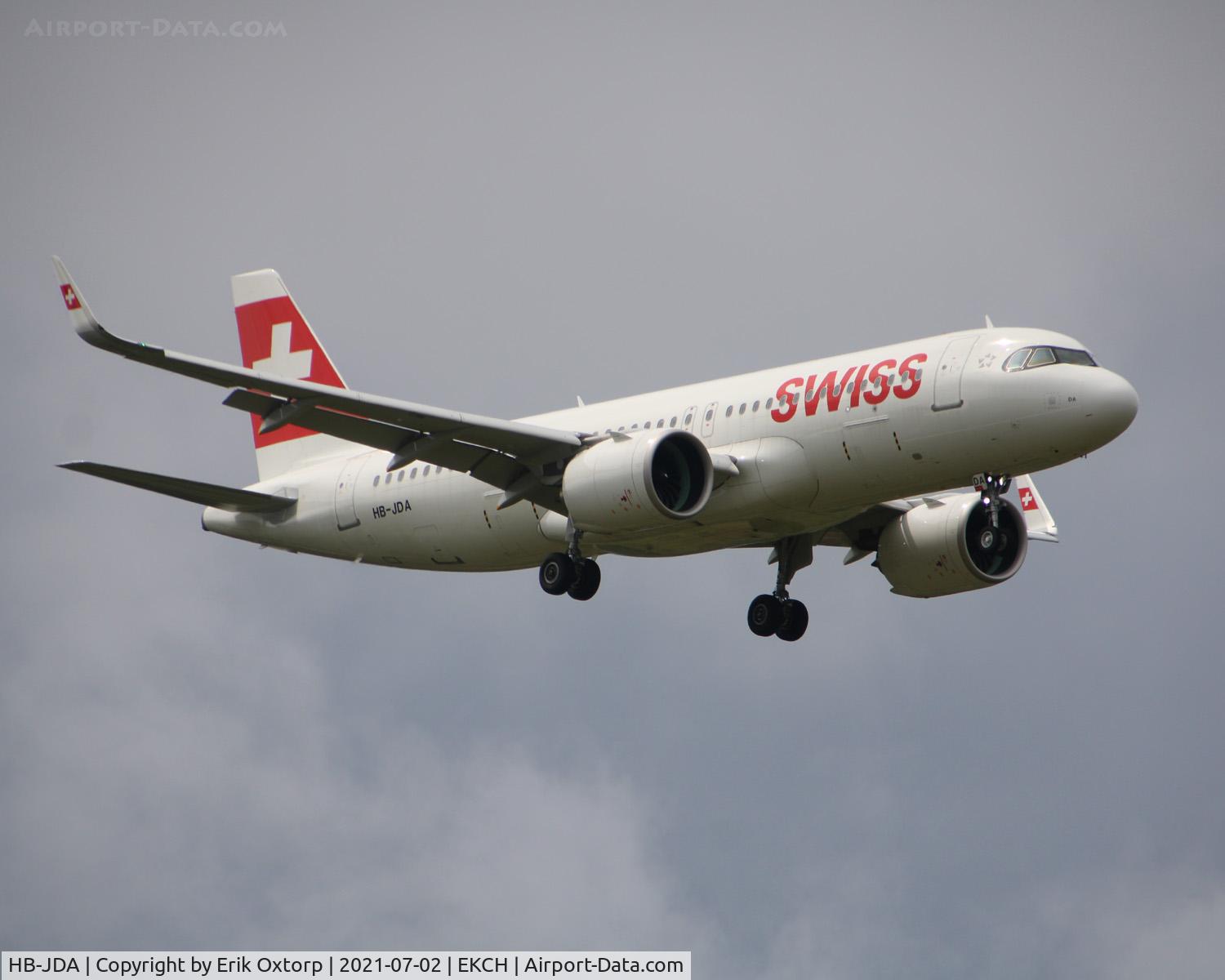 HB-JDA, 2020 Airbus A320-271N C/N 9246, HB-JDA landing rw 04L