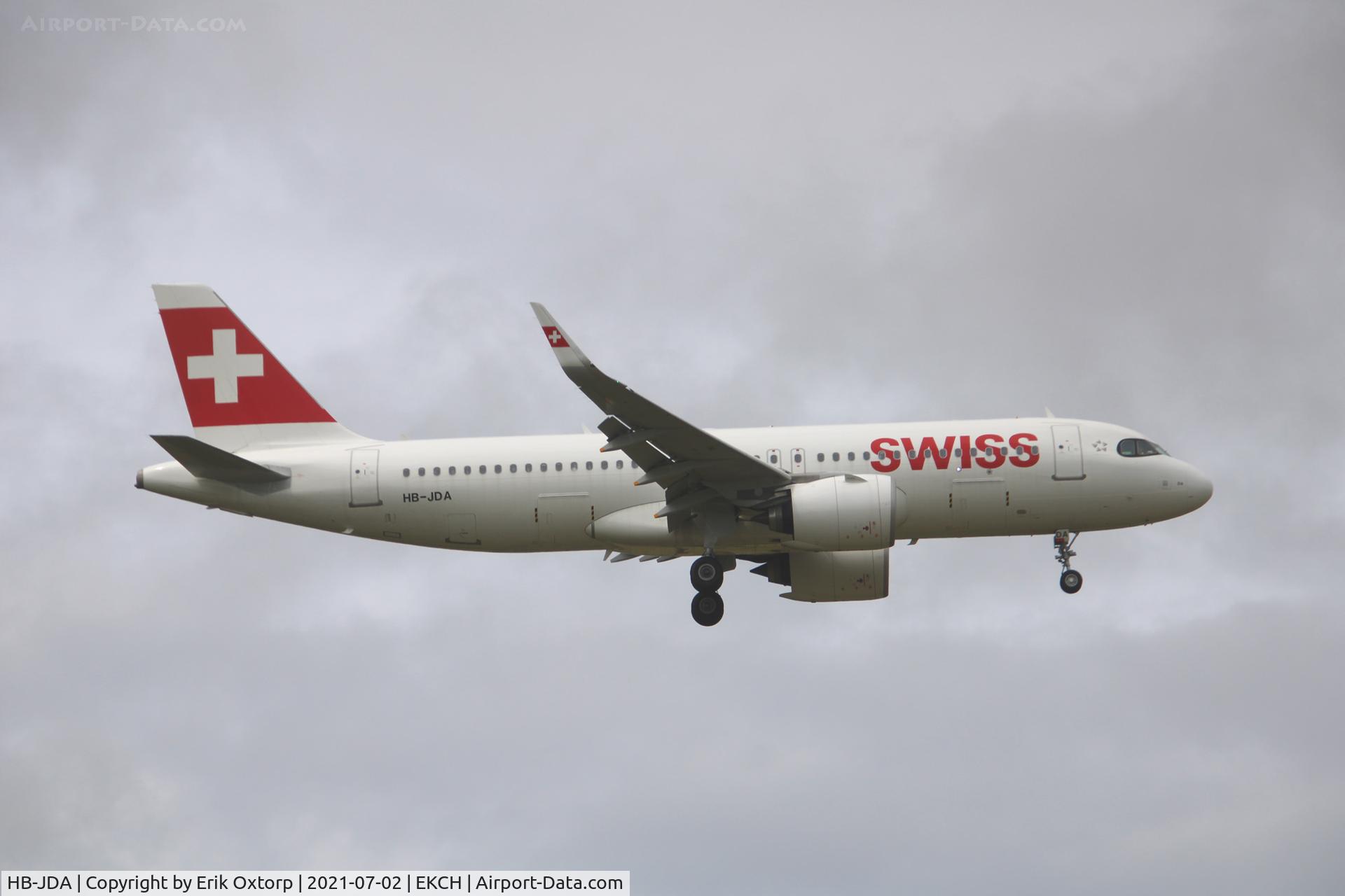 HB-JDA, 2020 Airbus A320-271N C/N 9246, HB-JDA landing rw 04L