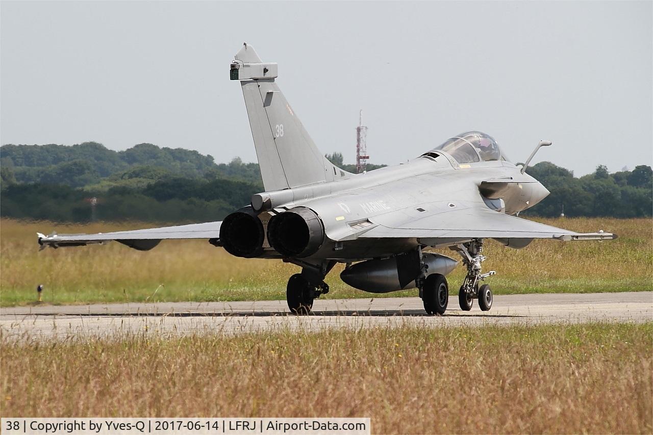 38, 2013 Dassault Rafale M C/N 38, Dassault Rafale M, Taxiing to flight line, Landivisiau Naval Air Base (LFRJ) Tiger Meet 2017