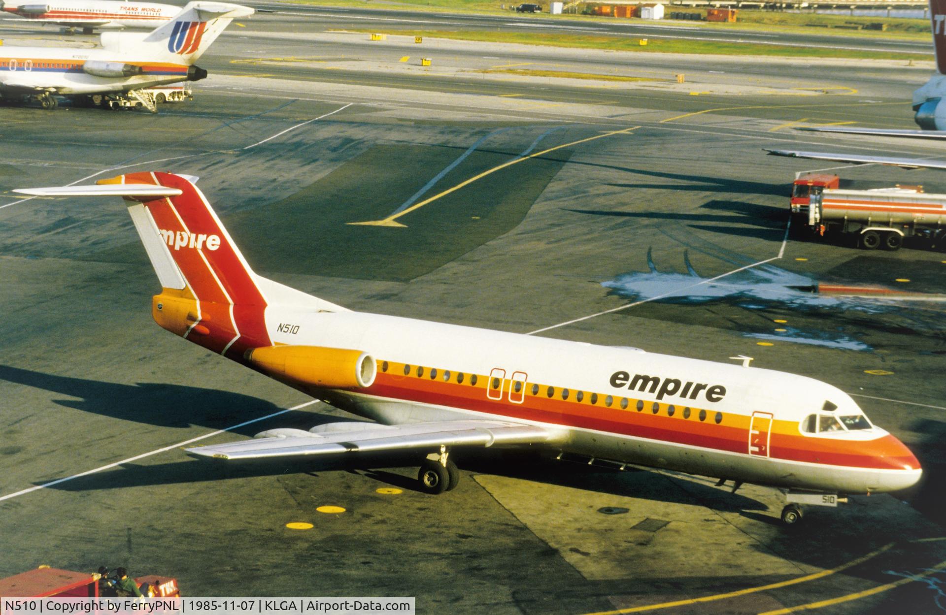 N510, 1981 Fokker F-28-4000 C/N 11167, Empire F28 arriving at its assigned gate