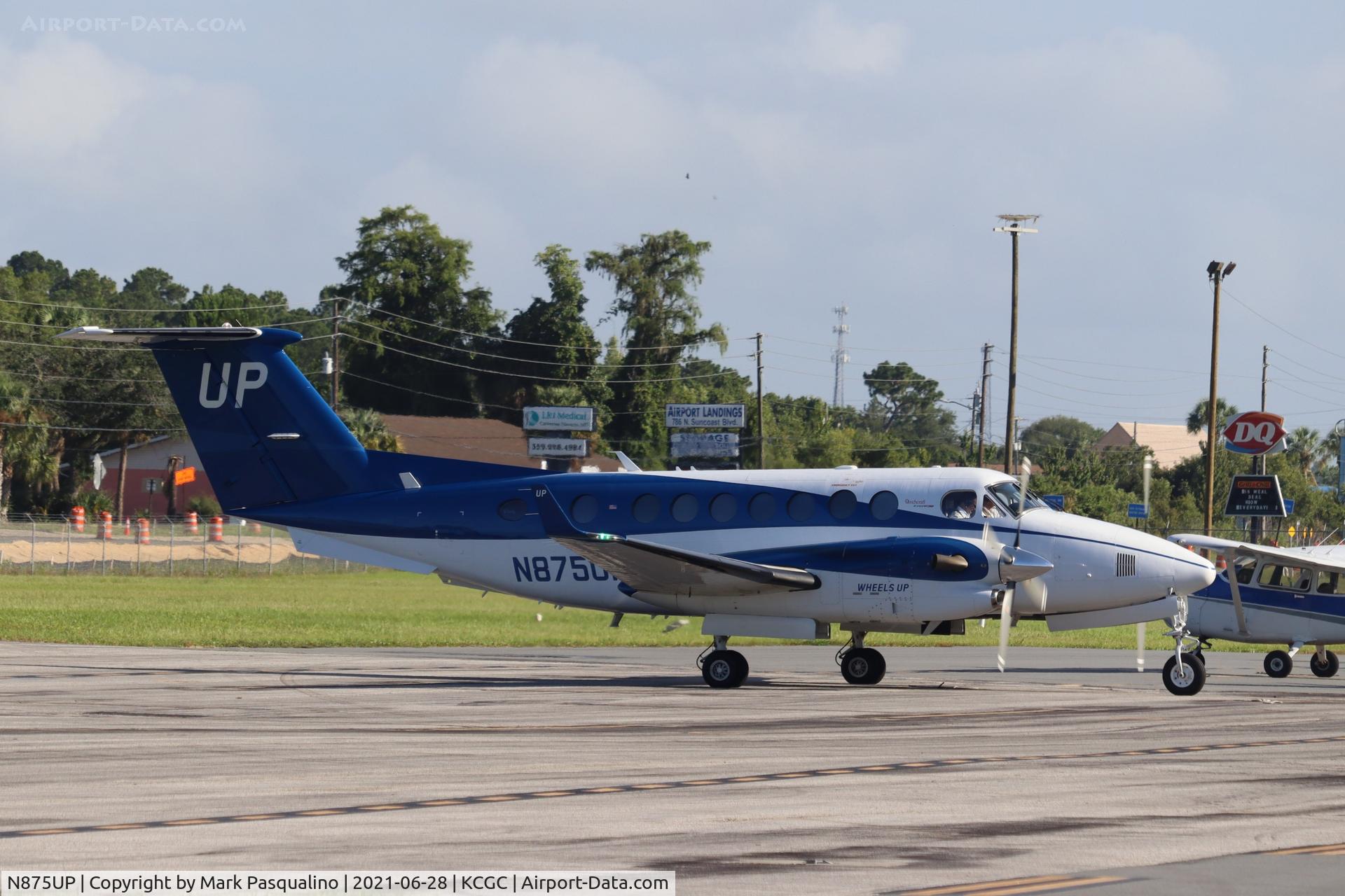 N875UP, 2016 Hawker 350i King Air (B300) C/N FL-1077, King Air 350