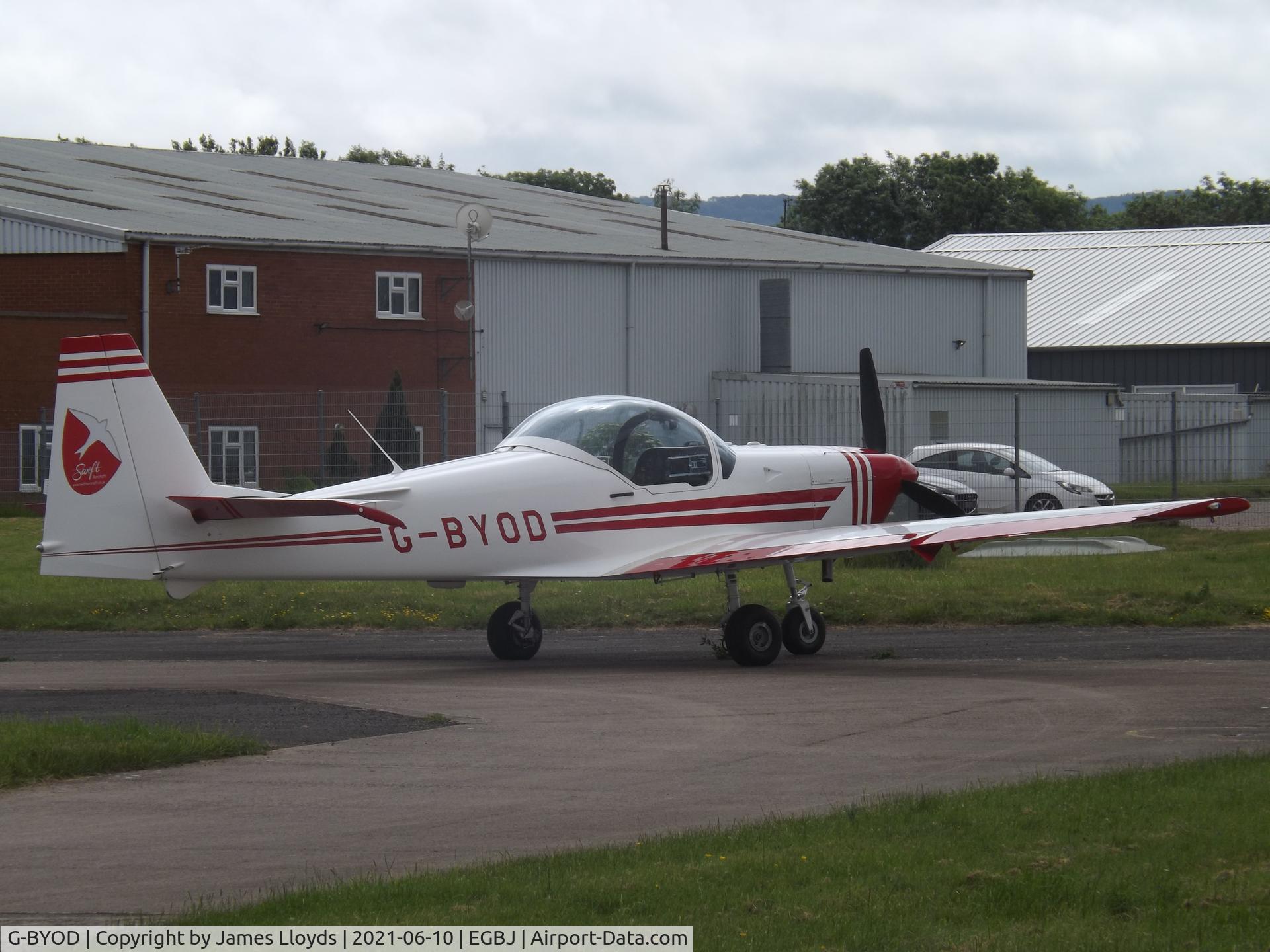 G-BYOD, 2001 Slingsby T-67M-200 Firefly C/N 2265, At Gloucestershire Airport.