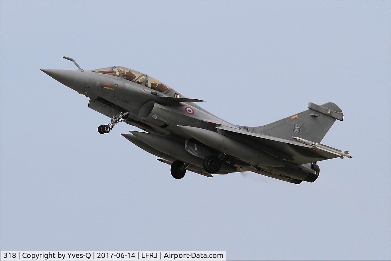 318, Dassault Rafale B C/N 318, Dassault Rafale B, Climbing from rwy 26, Landivisiau naval air base (LFRJ) Tiger Meet 2017