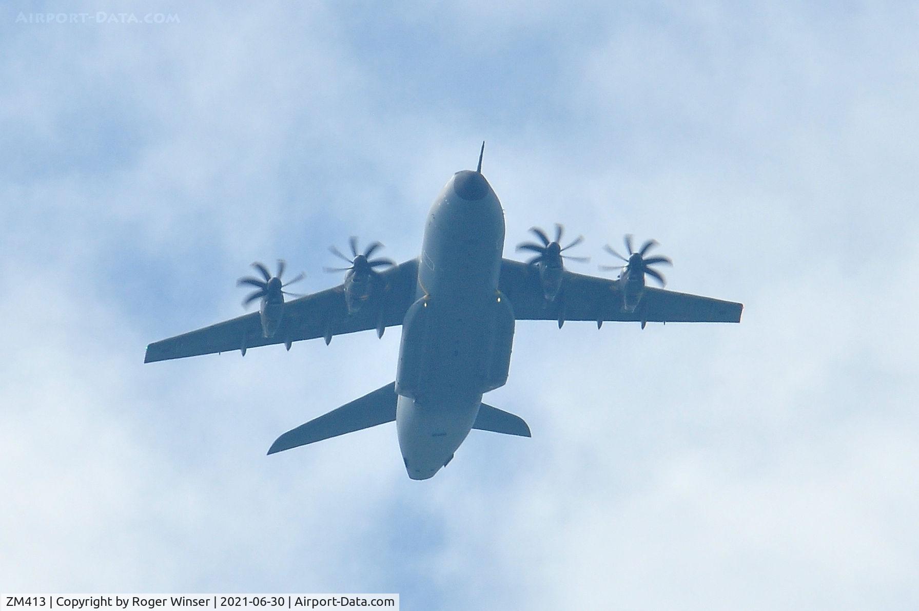 ZM413, 2016 Airbus A400M-180 Atlas C.1 C/N 045, Off airport. RAF Atlas C.1 aircraft low over Swansea, Wales, UK.