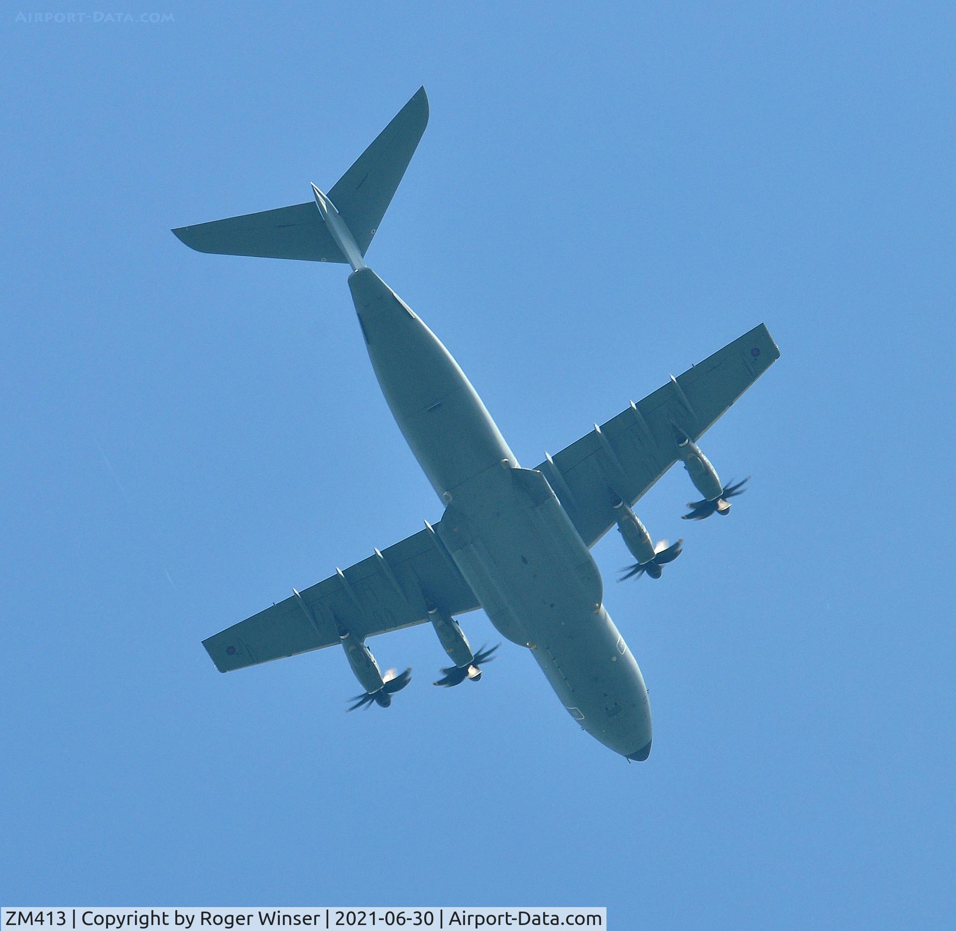 ZM413, 2016 Airbus A400M-180 Atlas C.1 C/N 045, Off airport. RAF Atlas C.1 aircraft low over Swansea, Wales, UK.