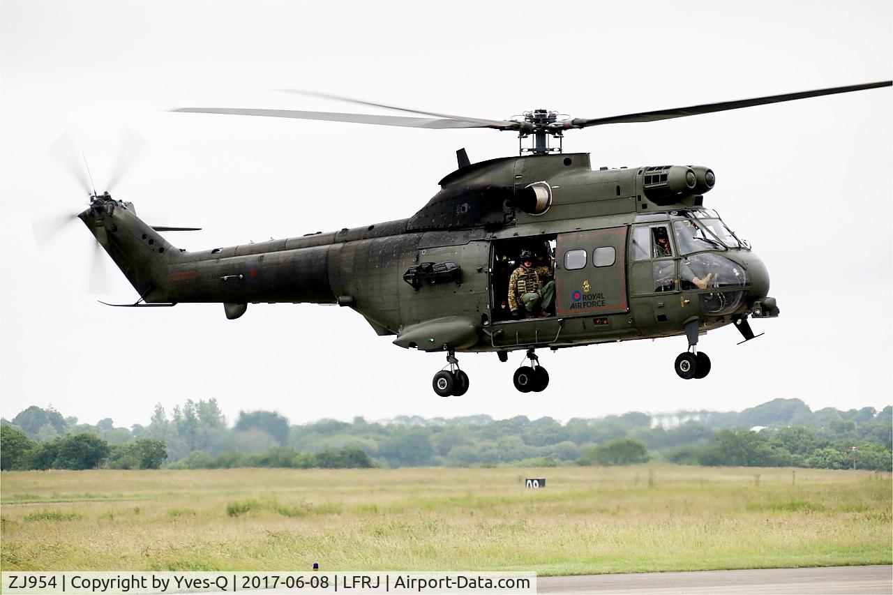 ZJ954, Westland Puma HC.2 C/N 1310, Westland SA-330E Puma HC2, Landing, Landivisiau Naval Air Base (LFRJ) Tiger Meet 2017