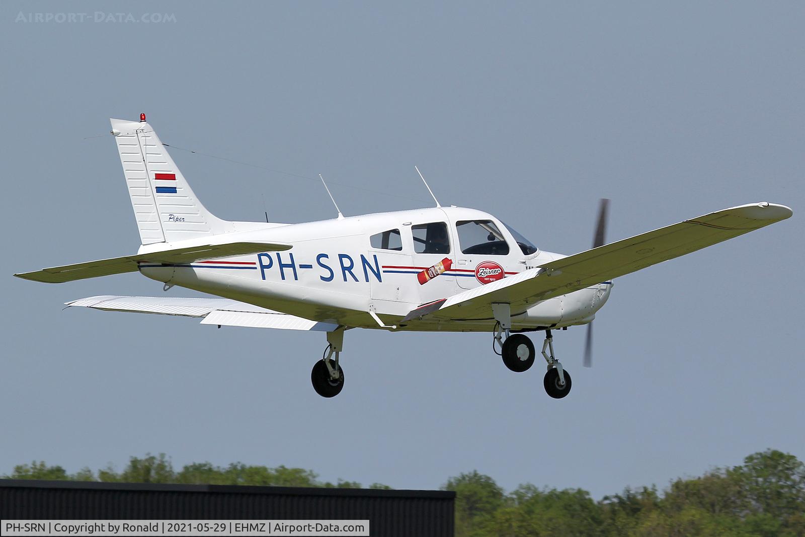 PH-SRN, Piper PA-28-151 C/N 28-7615053, at ehmz