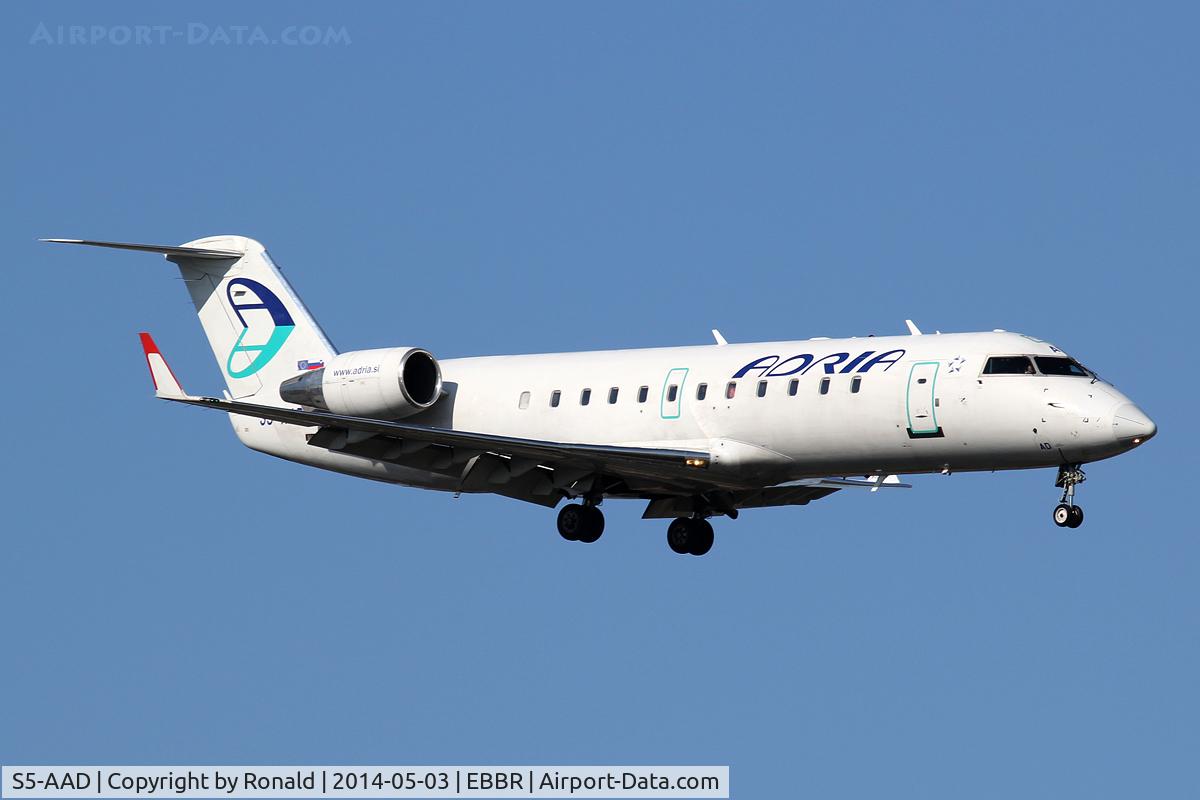 S5-AAD, 1997 Canadair CRJ-200LR (CL-600-2B19) C/N 7166, at bru