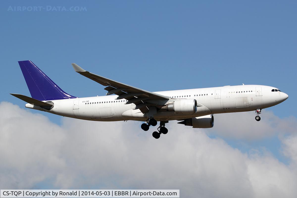 CS-TQP, 1998 Airbus A330-202 C/N 211, at bru
