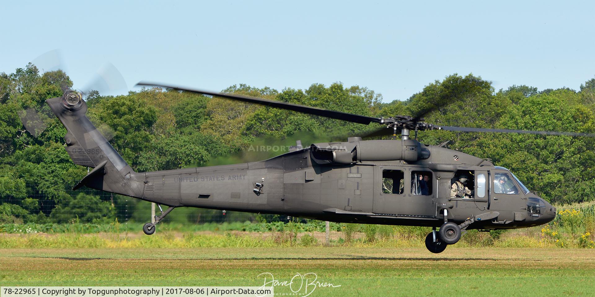 78-22965, 1979 Sikorsky UH-60A Black Hawk C/N 70028, Media ship for Leapfest, helo is now out of service