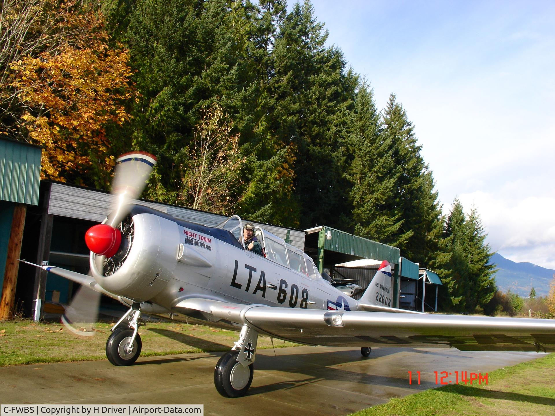 C-FWBS, 1952 Canadian Car & Foundry T-6H Harvard Mk.4M C/N CCF4-529, Duncan BC