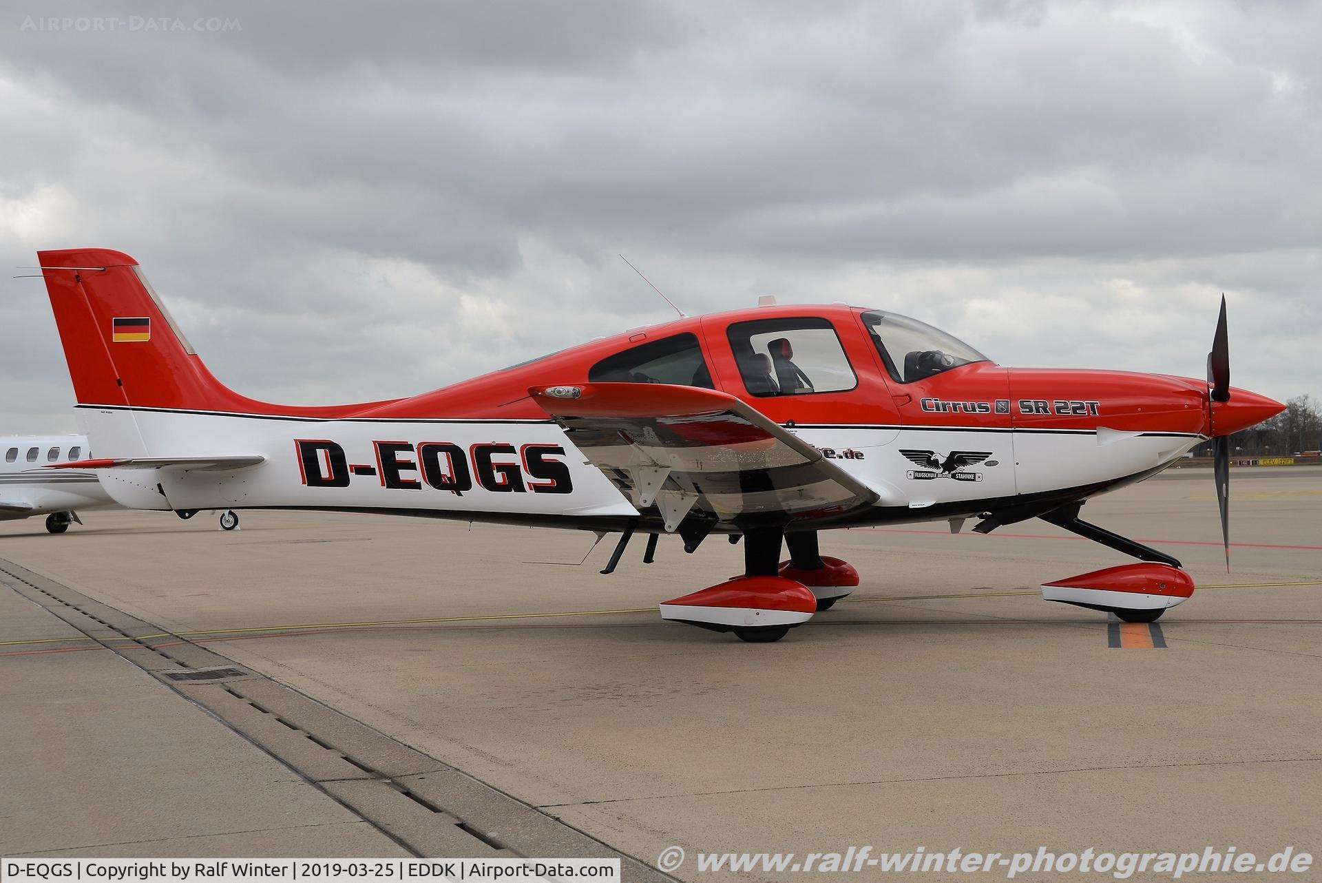 D-EQGS, Cirrus SR-22T C/N 0182, Cirrus Design SR22T - Flugschule Stanhke - 0182 - D-EQGS - 25.03.2019 - CGN