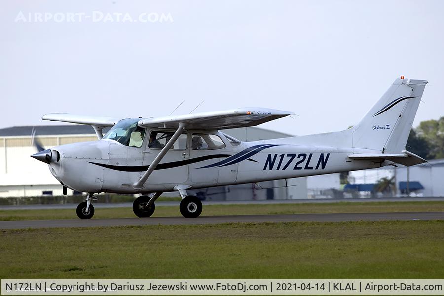 N172LN, 1981 Cessna 172P C/N 17274794, Cessna 172P Skyhawk  C/N 17274794, N172LN