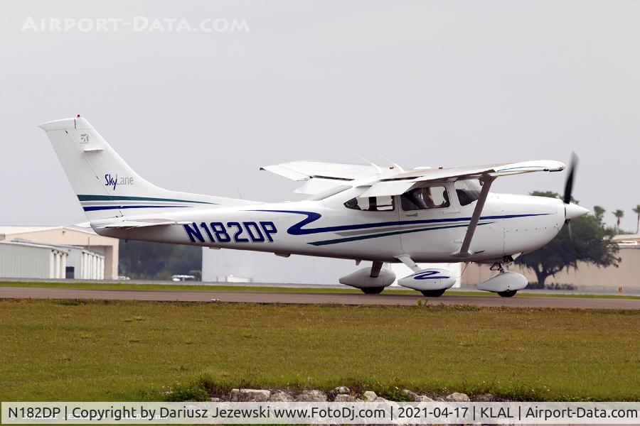 N182DP, 1998 Cessna 182S Skylane C/N 18280244, Cessna 182T Skylane  C/N 18281124, N182DP