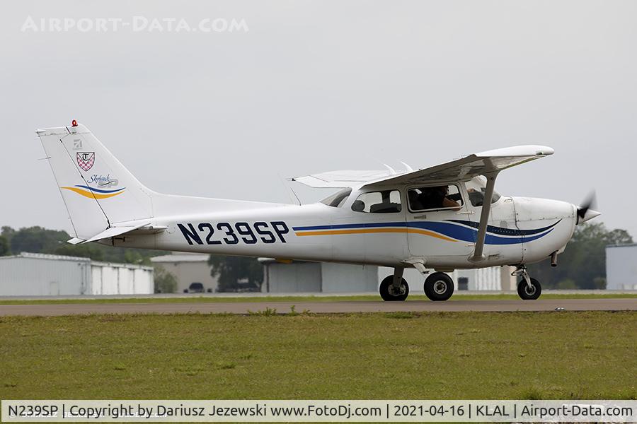 N239SP, 1999 Cessna 172S C/N 172S8224, Cessna 172S Skyhawk  C/N 172S8224, N239SP