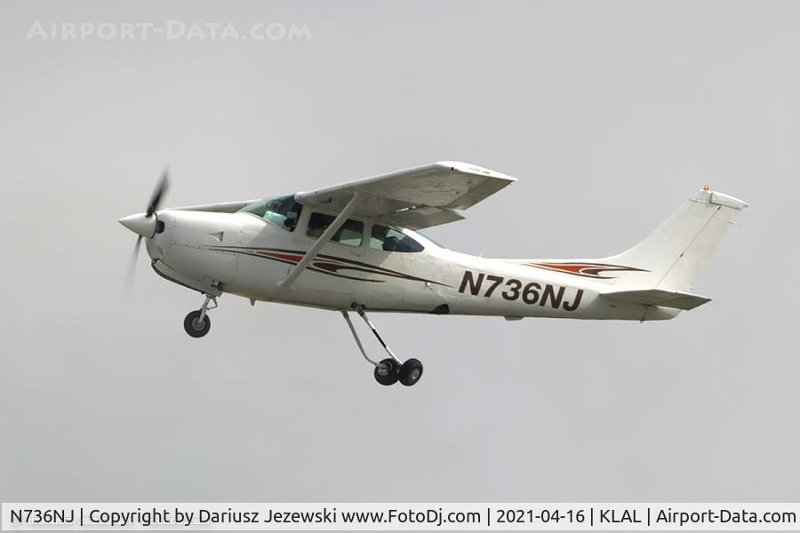 N736NJ, 1978 Cessna R182 Skylane RG C/N R18200746, Cessna R182 Skylane  C/N R18200746, N736NJ