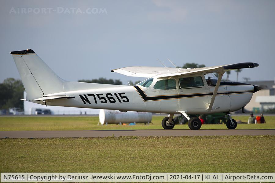 N75615, 1976 Cessna 172N C/N 17267851, Cessna 172N Skyhawk  C/N 17267851, N75615
