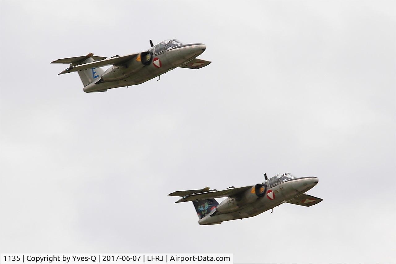 1135, Saab 105OE C/N 105435, Saab 105OE, Climbing from rwy 26, Landivisiau Naval Air Base (LFRJ) Tiger Meet 2017