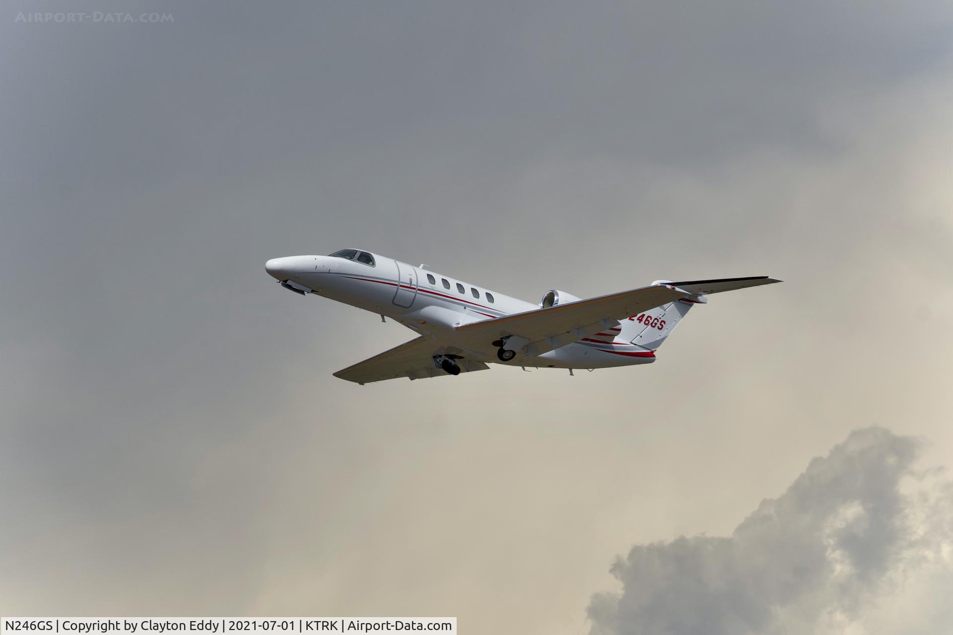 N246GS, 2018 Cessna 525C CitationJet CJ4 CitationJet CJ4 C/N 525C-0275, Truckee airport California 2021.