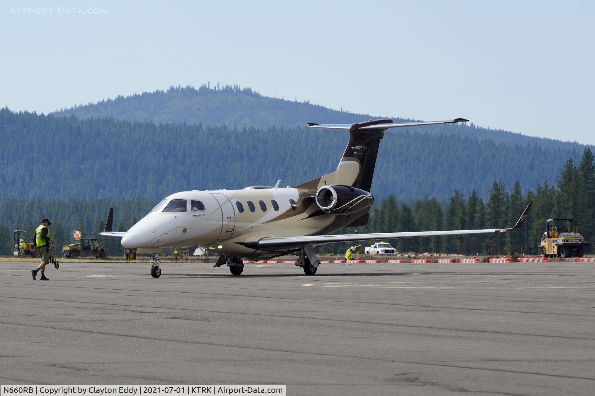 N660RB, 2019 Embraer EMB-505 Phenom 300 C/N 50500534, Truckee airport California 2021.