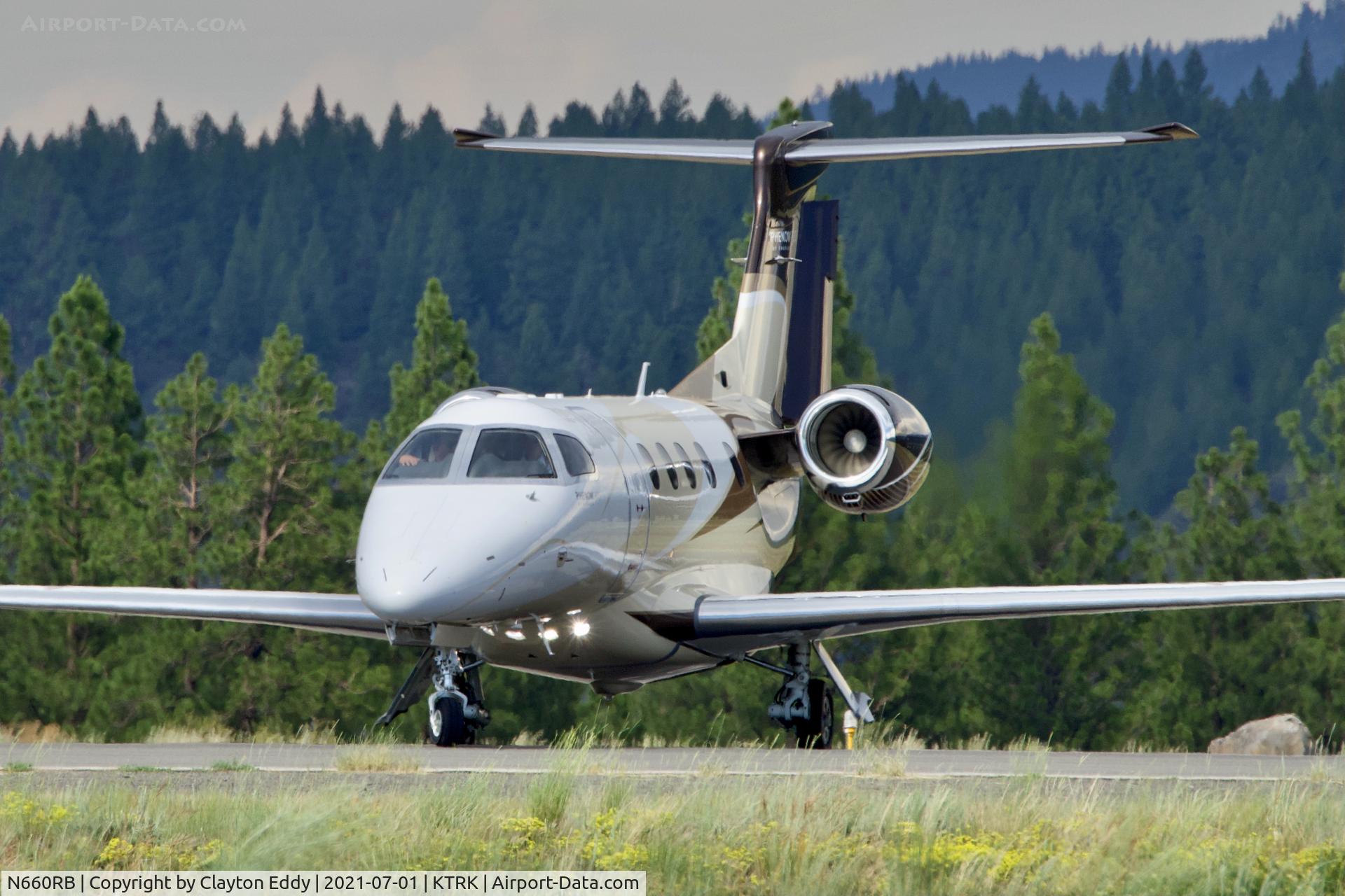N660RB, 2019 Embraer EMB-505 Phenom 300 C/N 50500534, Truckee airport California 2021.