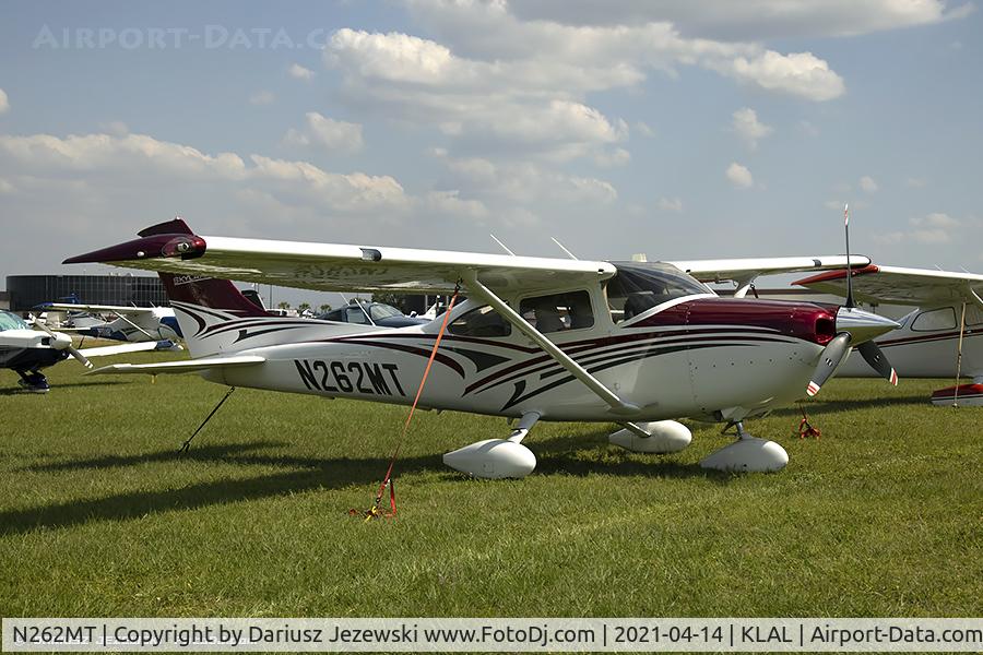 N262MT, 2016 Cessna 182T Skylane C/N 18282449, Textron Aviation Inc 182T  C/N 18282449, N262MT