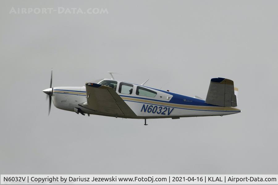 N6032V, 1979 Beech V35B Bonanza C/N D-10227, Beech V35B Bonanza  C/N D-10227, N6032V