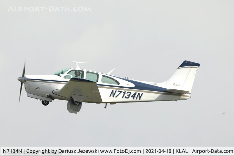 N7134N, 1967 Beech E33 Bonanza C/N CD-1138, Beech E33 Bonanza  C/N CD-1138, N7134N