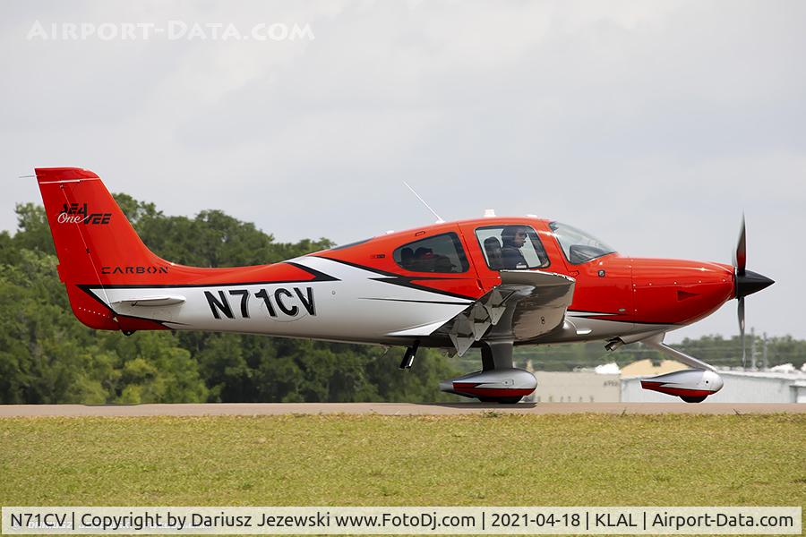 N71CV, 2004 Cirrus SR20 G2 C/N 1460, Cirrus SR22  C/N 4976, N71CV