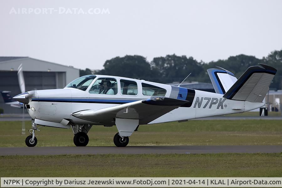 N7PK, 1974 Beech V35B Bonanza C/N D-9608, Beech V35B Bonanza  C/N D-9608, N7PK