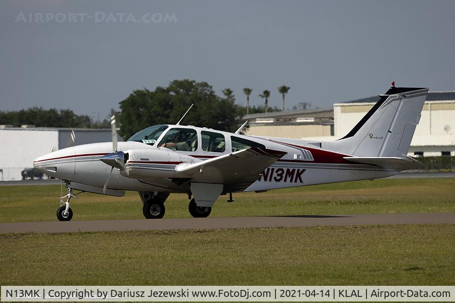 N13MK, 1968 Beech D55 Baron C/N TE-515, Beech D55 Baron  C/N TE-515, N13MK