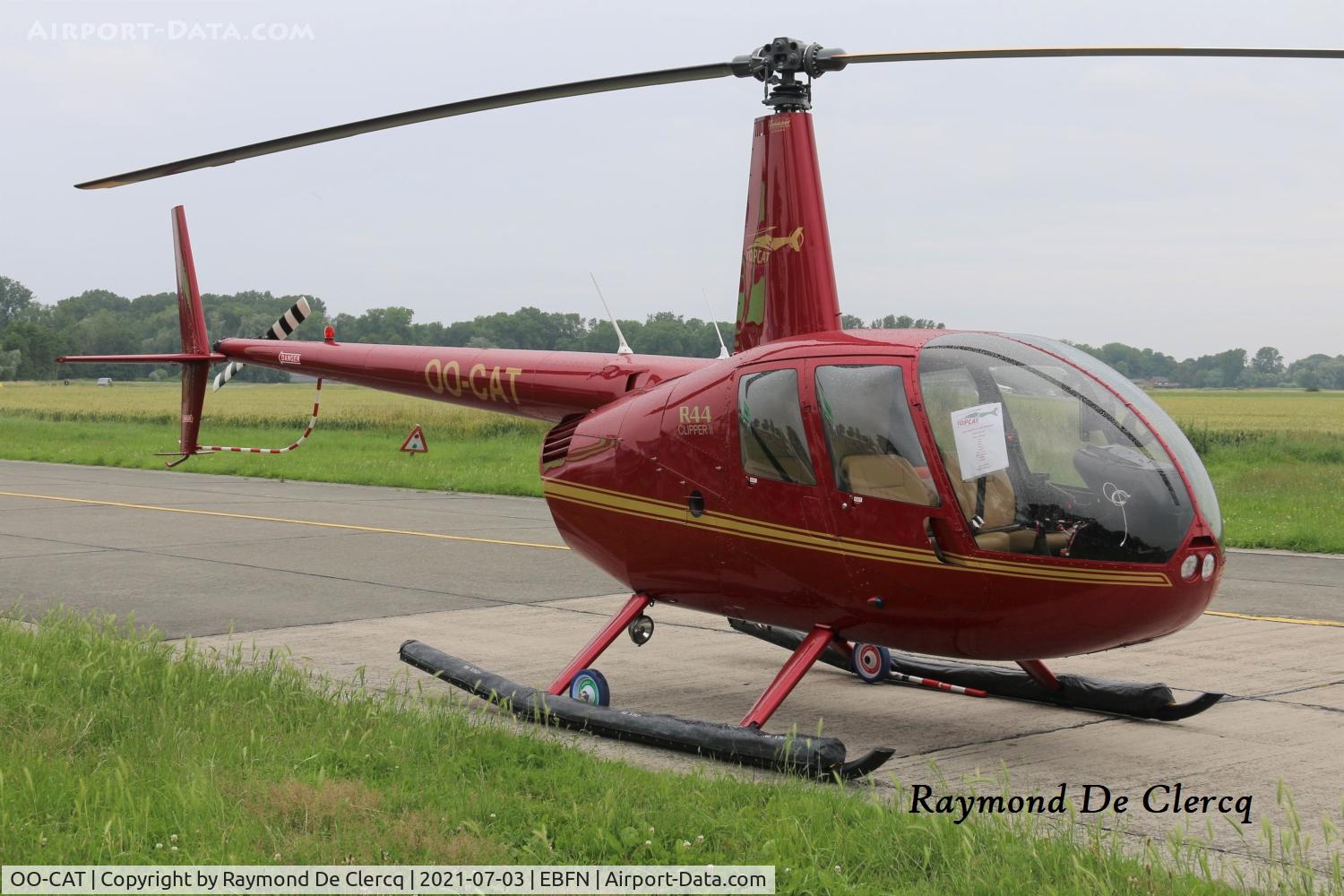OO-CAT, 2005 Robinson R44 Clipper II C/N 10907, OO-CAT at Koksijde.
